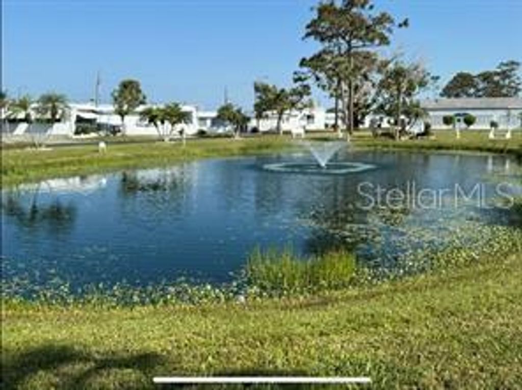 Photo of 218 Outer Drive W, Venice, FL 34285 (MLS # N6143267)