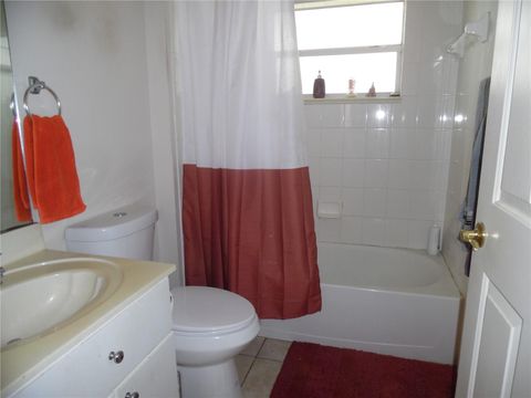 Tiny photo for 4841 Glen Coe Street, Leesburg, FL 34748 (MLS # G5112234)