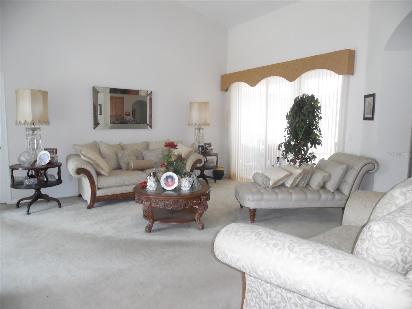 ROYAL HIGHLANDS PH 02-A LT 1173 ORB 2040 - Residential