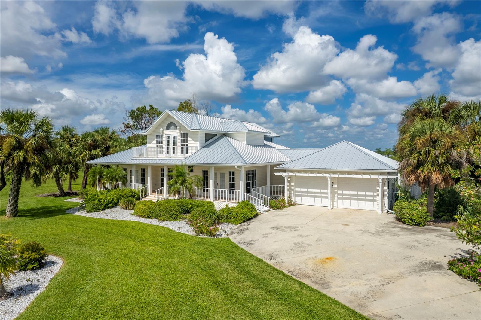 PEACE RIVER CLUB - Residential