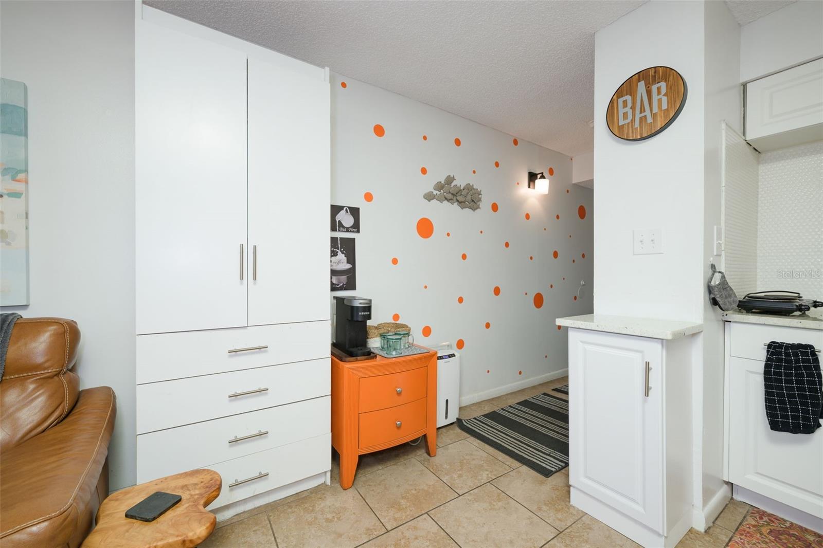 SYMPHONY BEACH CLUB CONDO UNIT X - Residential