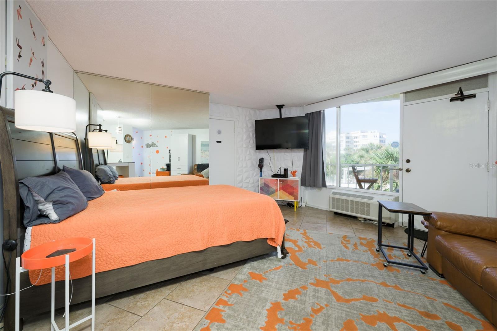 SYMPHONY BEACH CLUB CONDO UNIT X - Residential