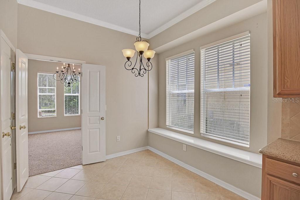 FISHHAWK RANCH TOWNCENTER PHAS - Residential Lease