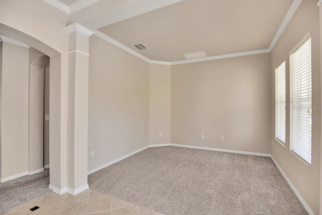 FISHHAWK RANCH TOWNCENTER PHAS - Residential Lease