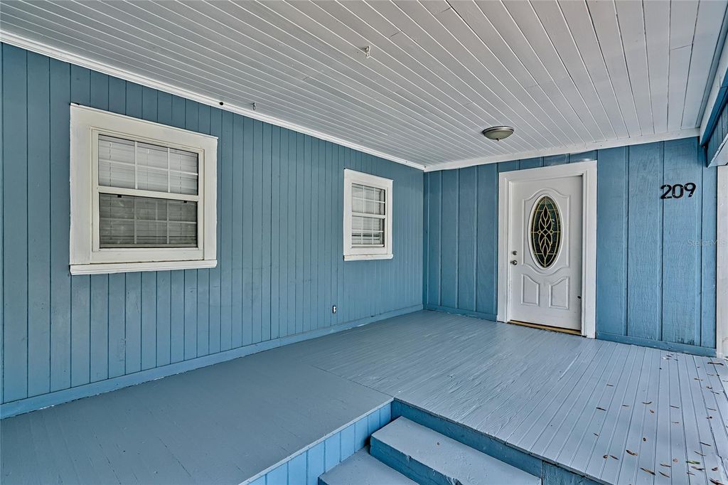 Photo of 209 SE 47th Street, Gainesville, FL 32641 (MLS # GC534563)