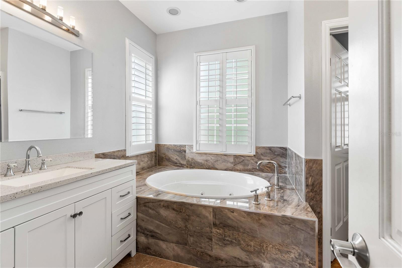 LAKE LOUISA ESTATES - Residential