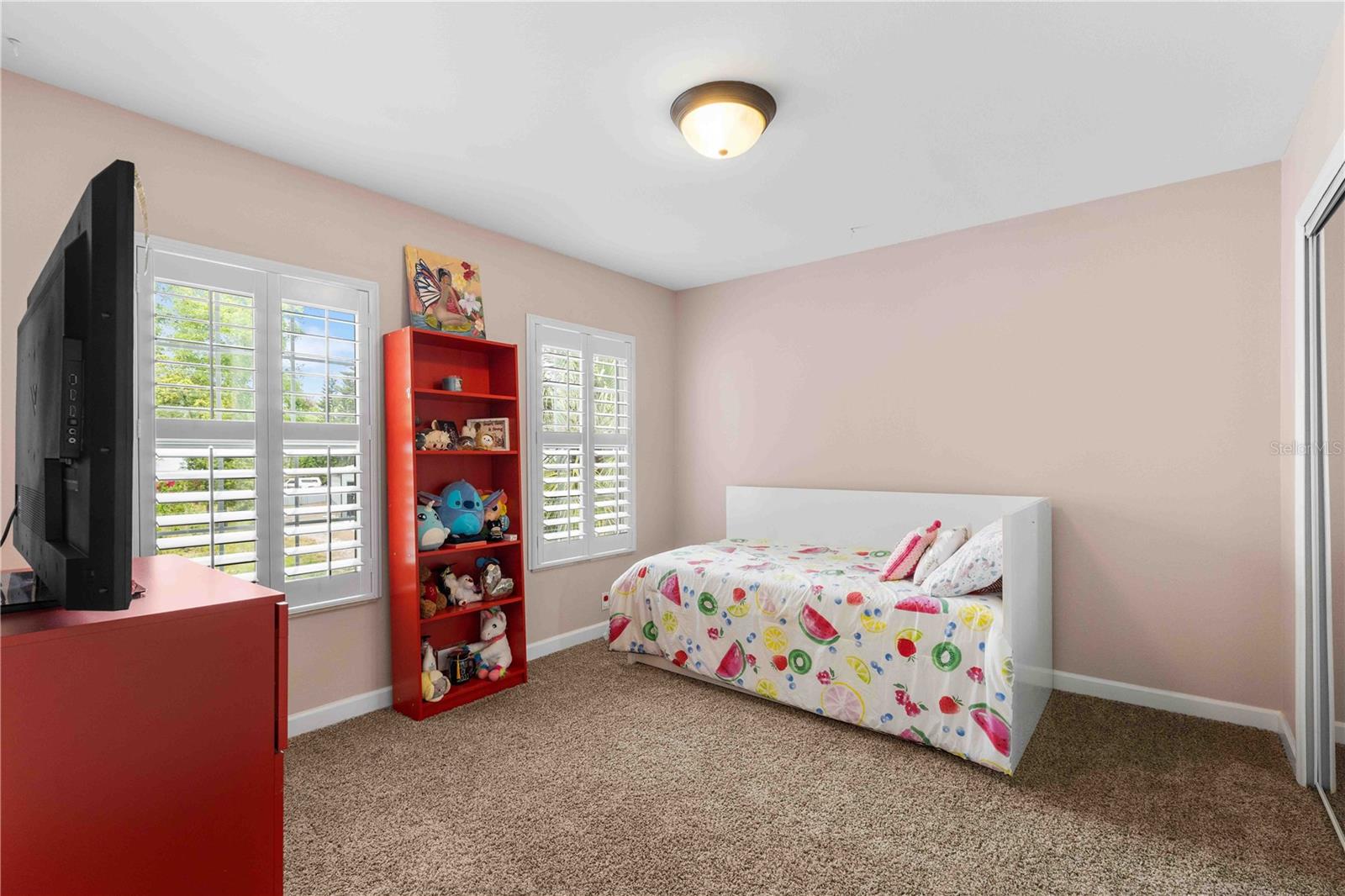 LAKE LOUISA ESTATES - Residential