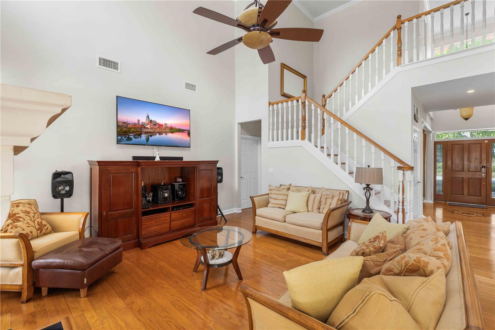 LAKE LOUISA ESTATES - Residential