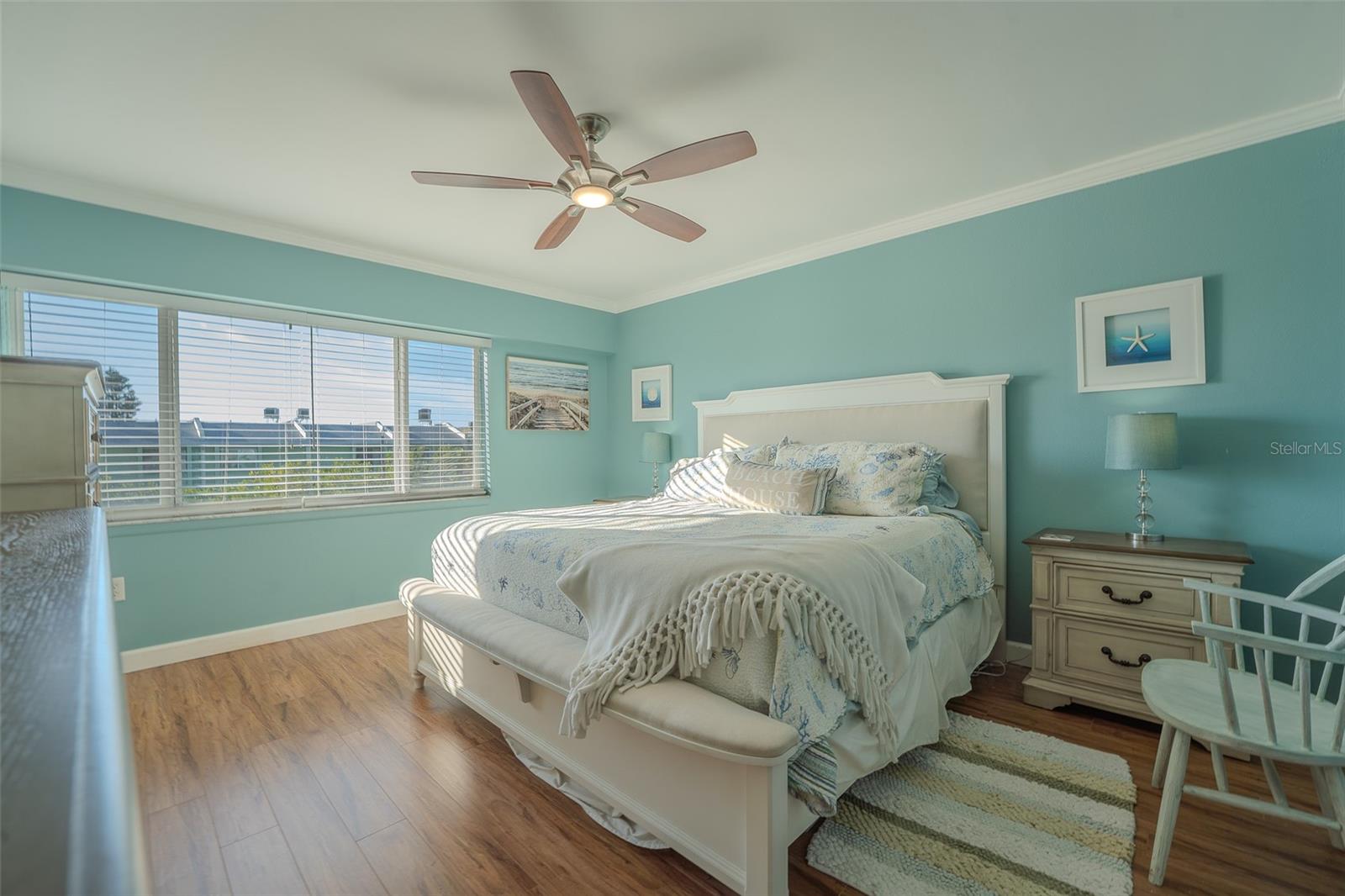 WINDWARD BAY CONDO - Residential