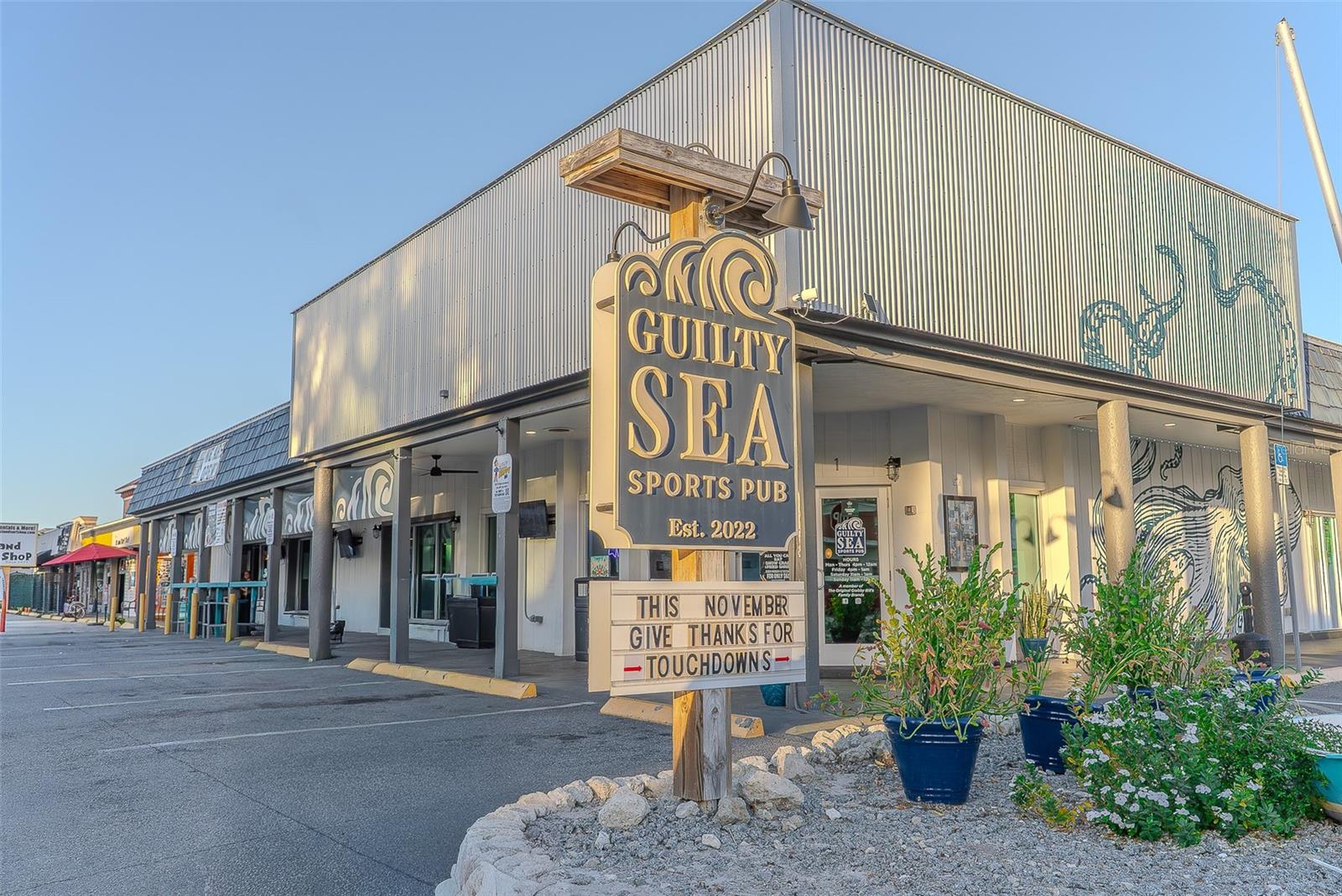 WINDWARD BAY CONDO - Residential