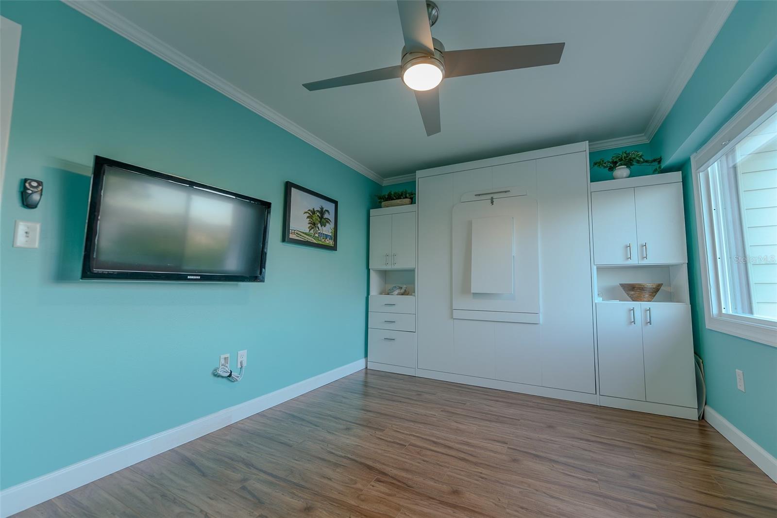 WINDWARD BAY CONDO - Residential