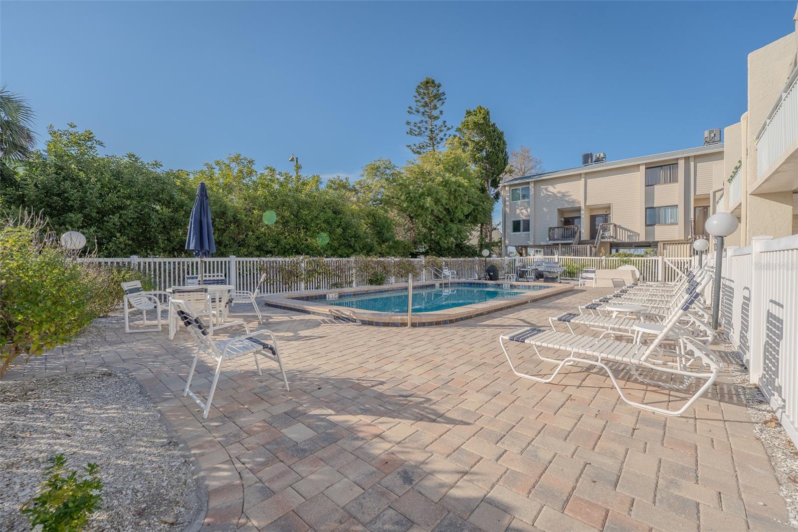 WINDWARD BAY CONDO - Residential