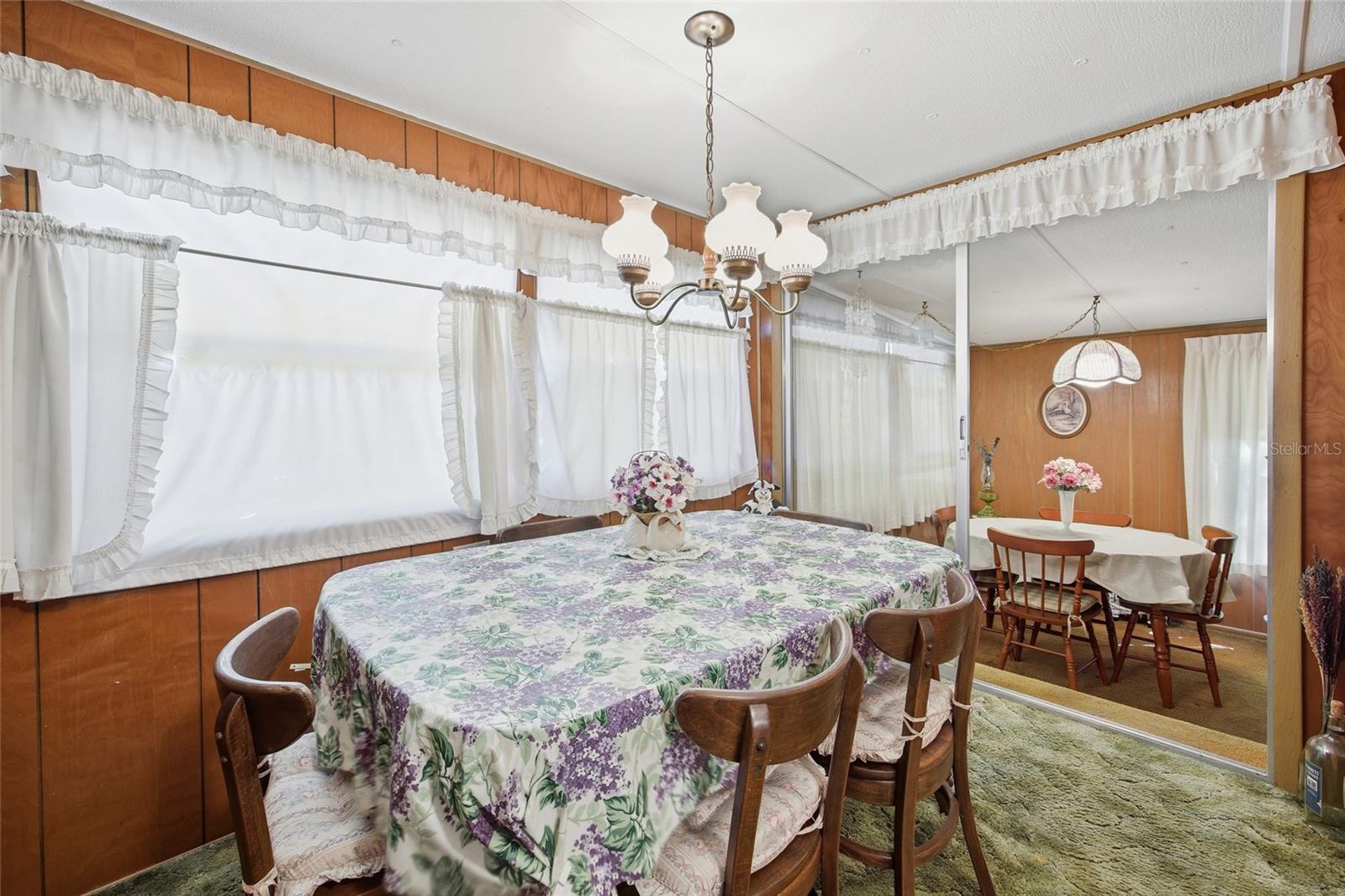 SOUTHGATE MOBILE MANOR - Residential