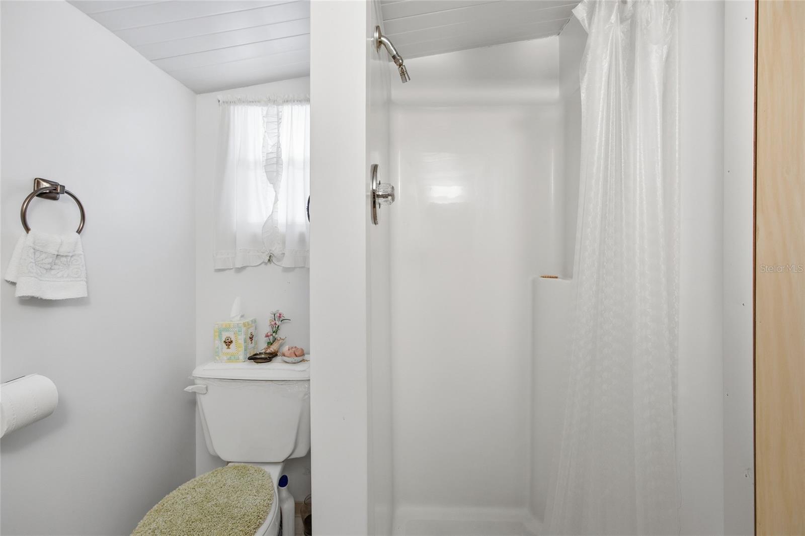 SOUTHGATE MOBILE MANOR - Residential