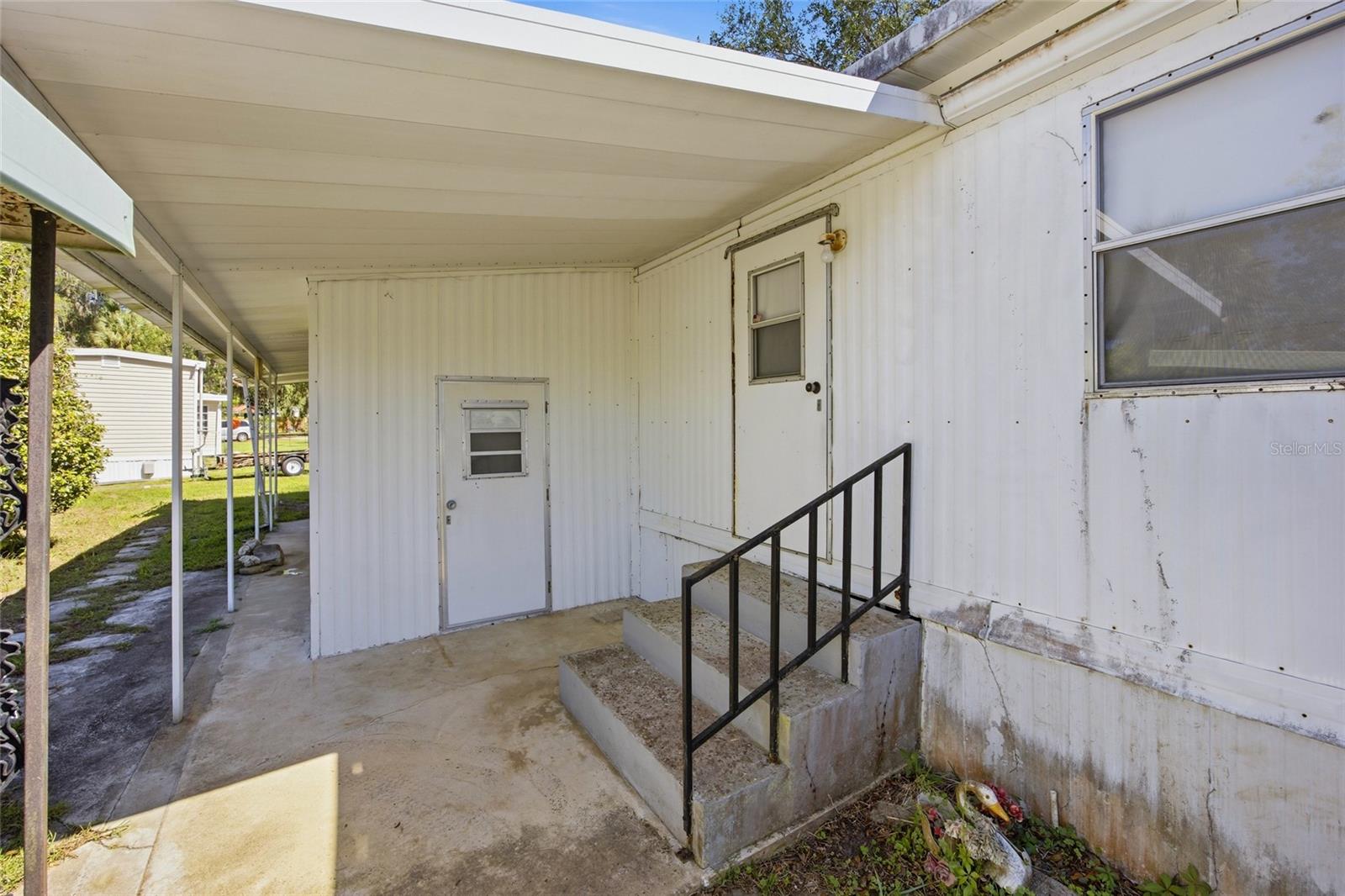 SOUTHGATE MOBILE MANOR - Residential