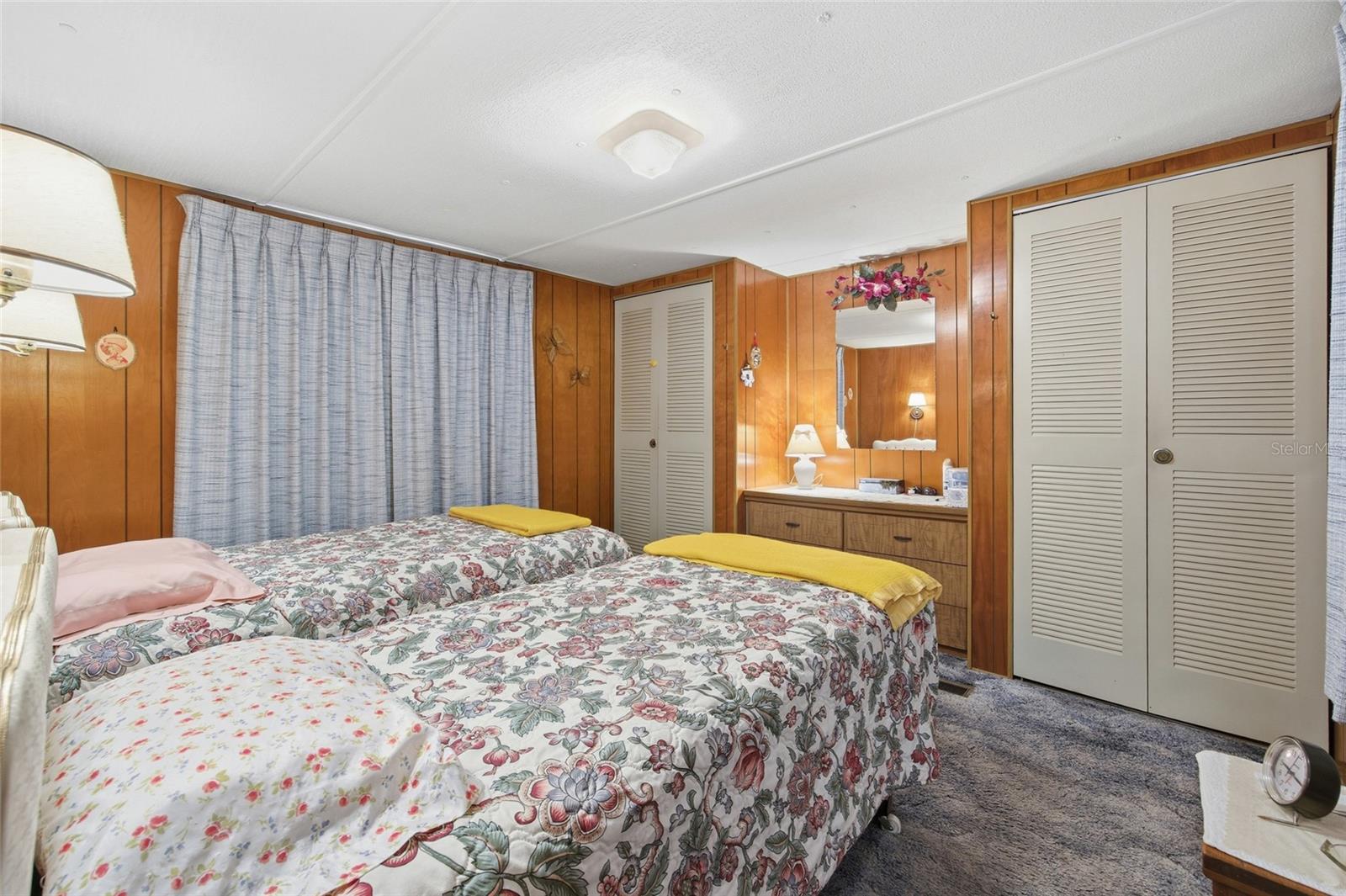 SOUTHGATE MOBILE MANOR - Residential