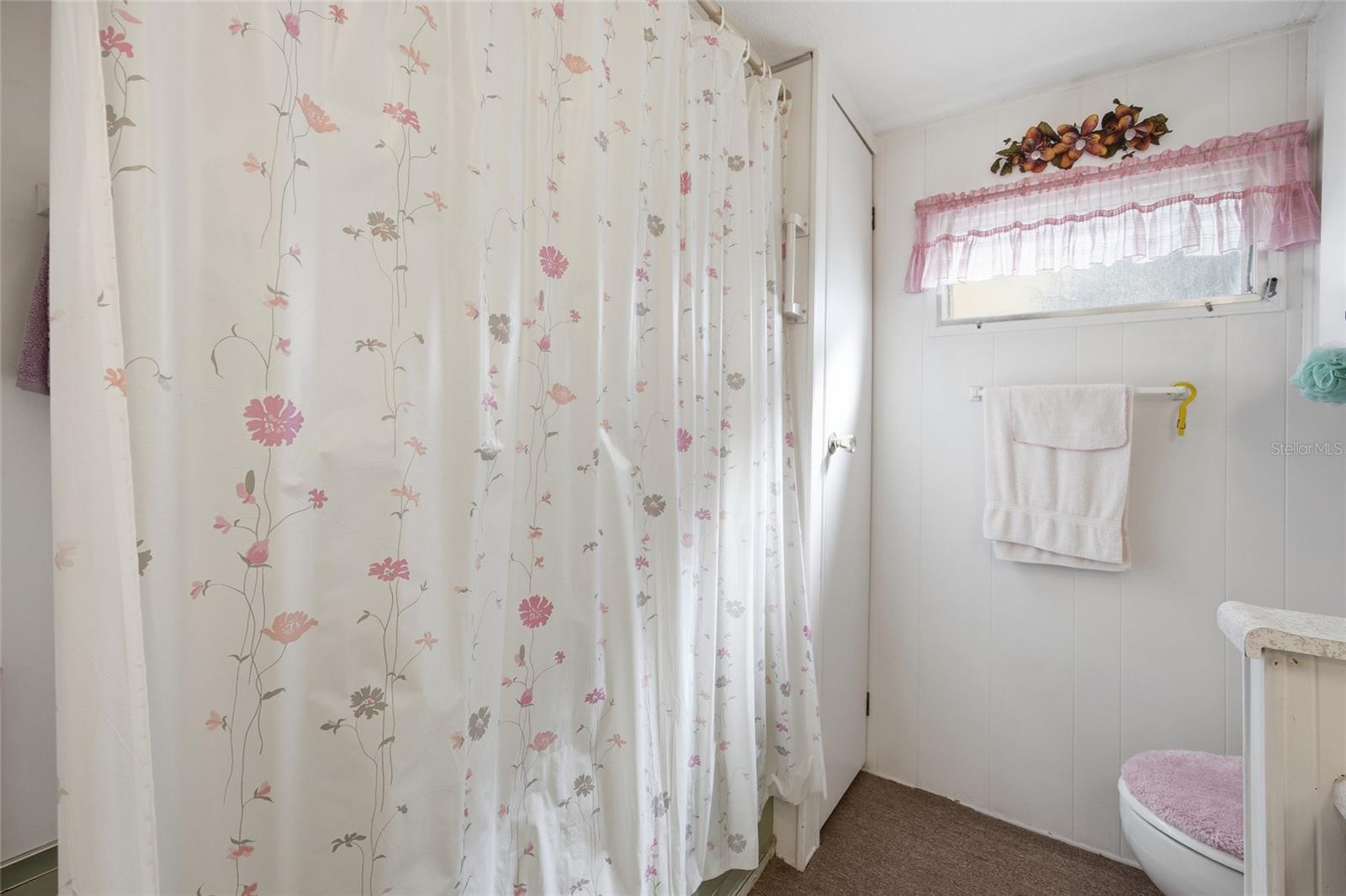 SOUTHGATE MOBILE MANOR - Residential