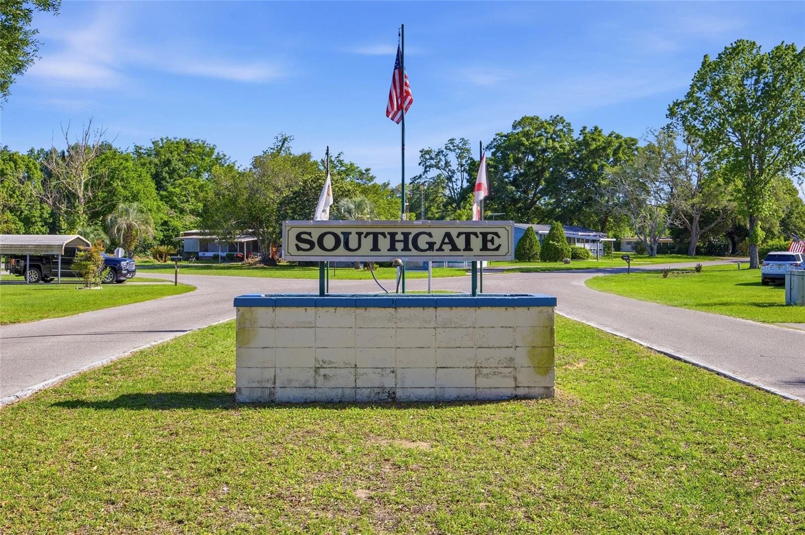 SOUTHGATE MOBILE MANOR - Residential