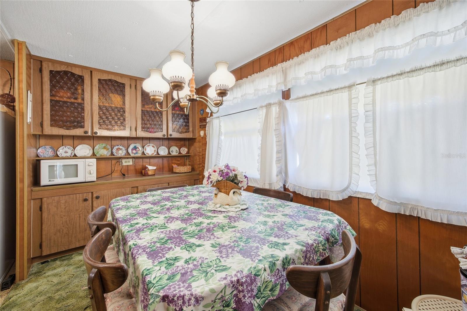 SOUTHGATE MOBILE MANOR - Residential