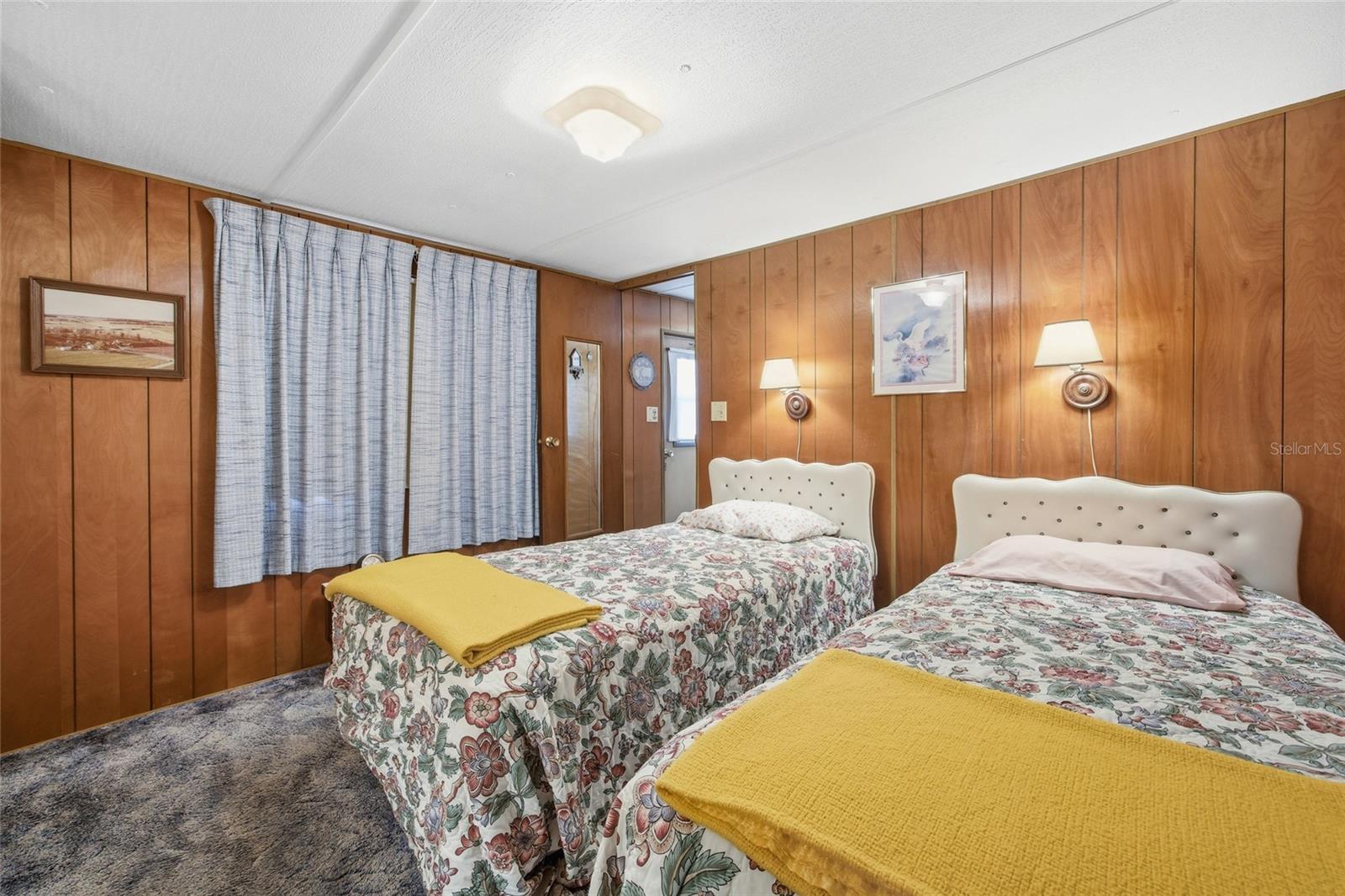 SOUTHGATE MOBILE MANOR - Residential