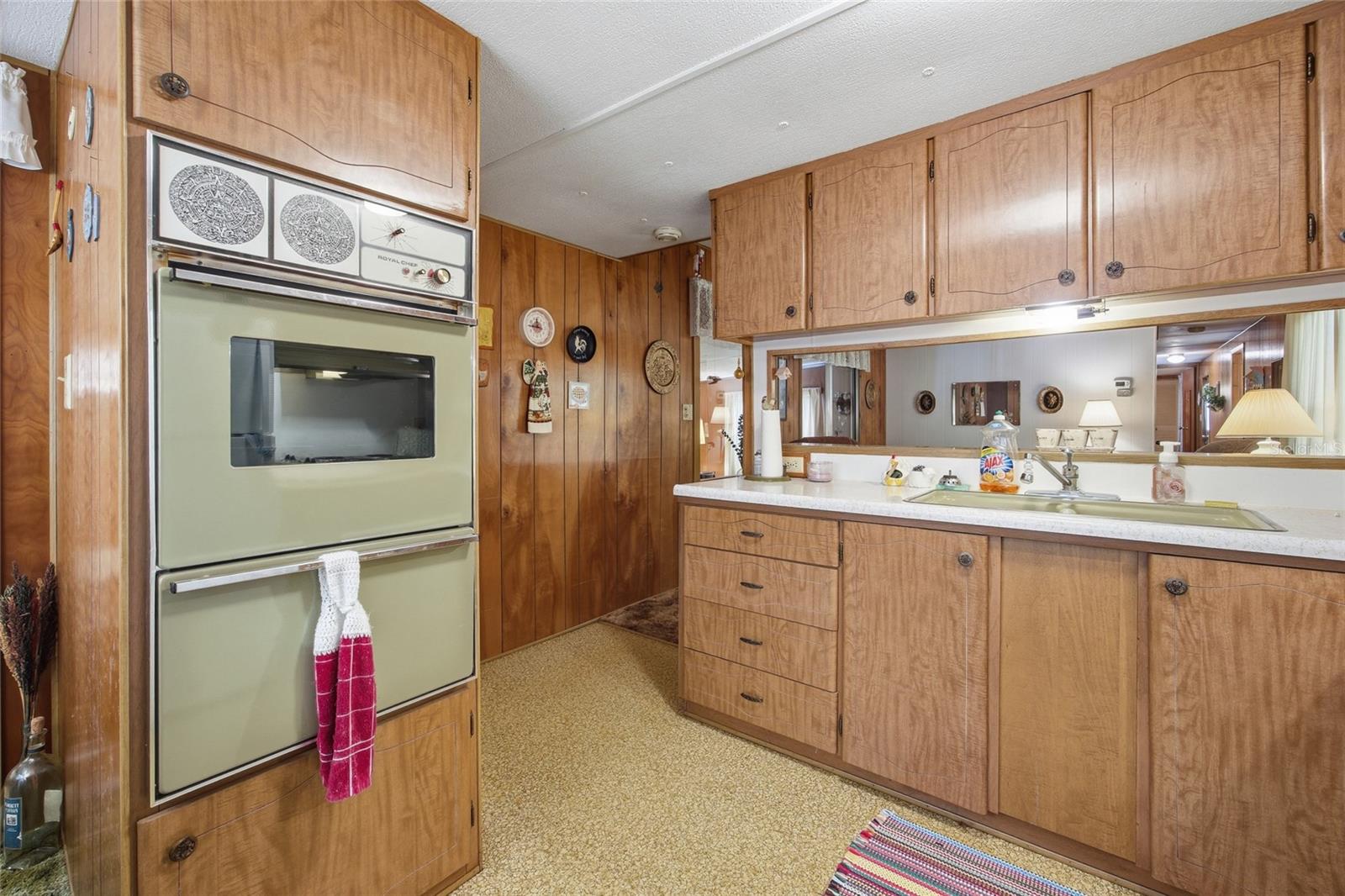 SOUTHGATE MOBILE MANOR - Residential