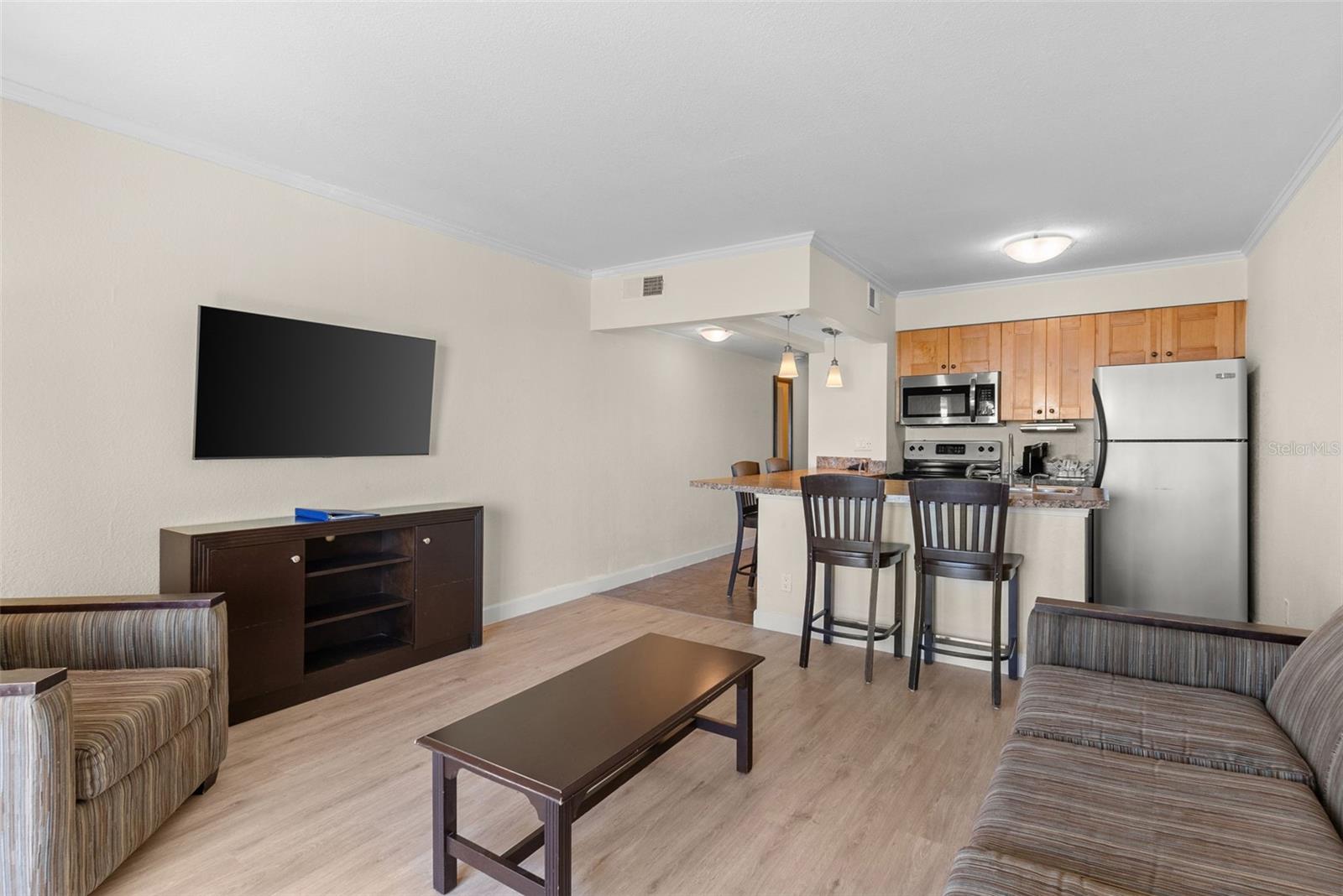 SAILPORT RESORT CONDO ON - Residential