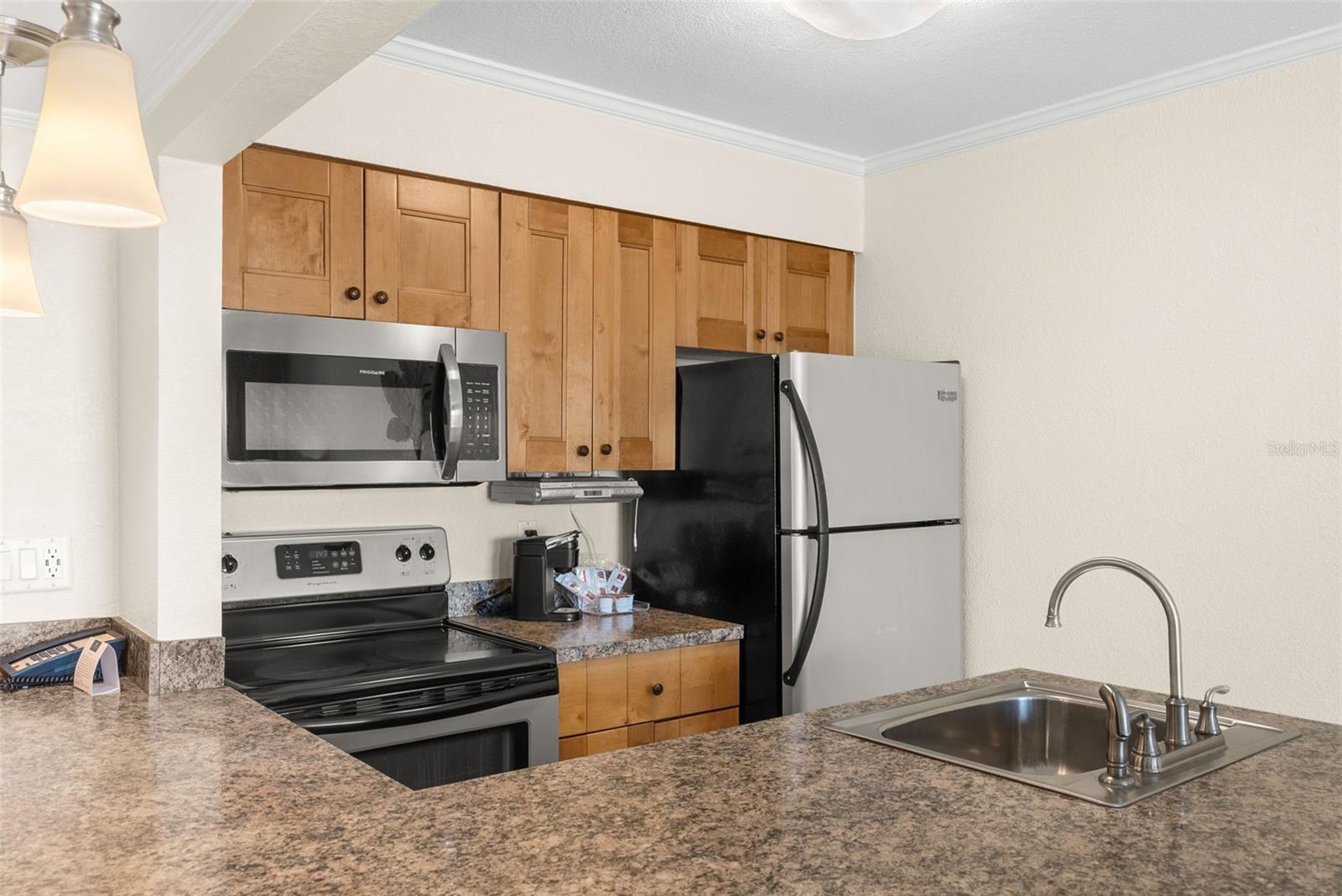 SAILPORT RESORT CONDO ON - Residential