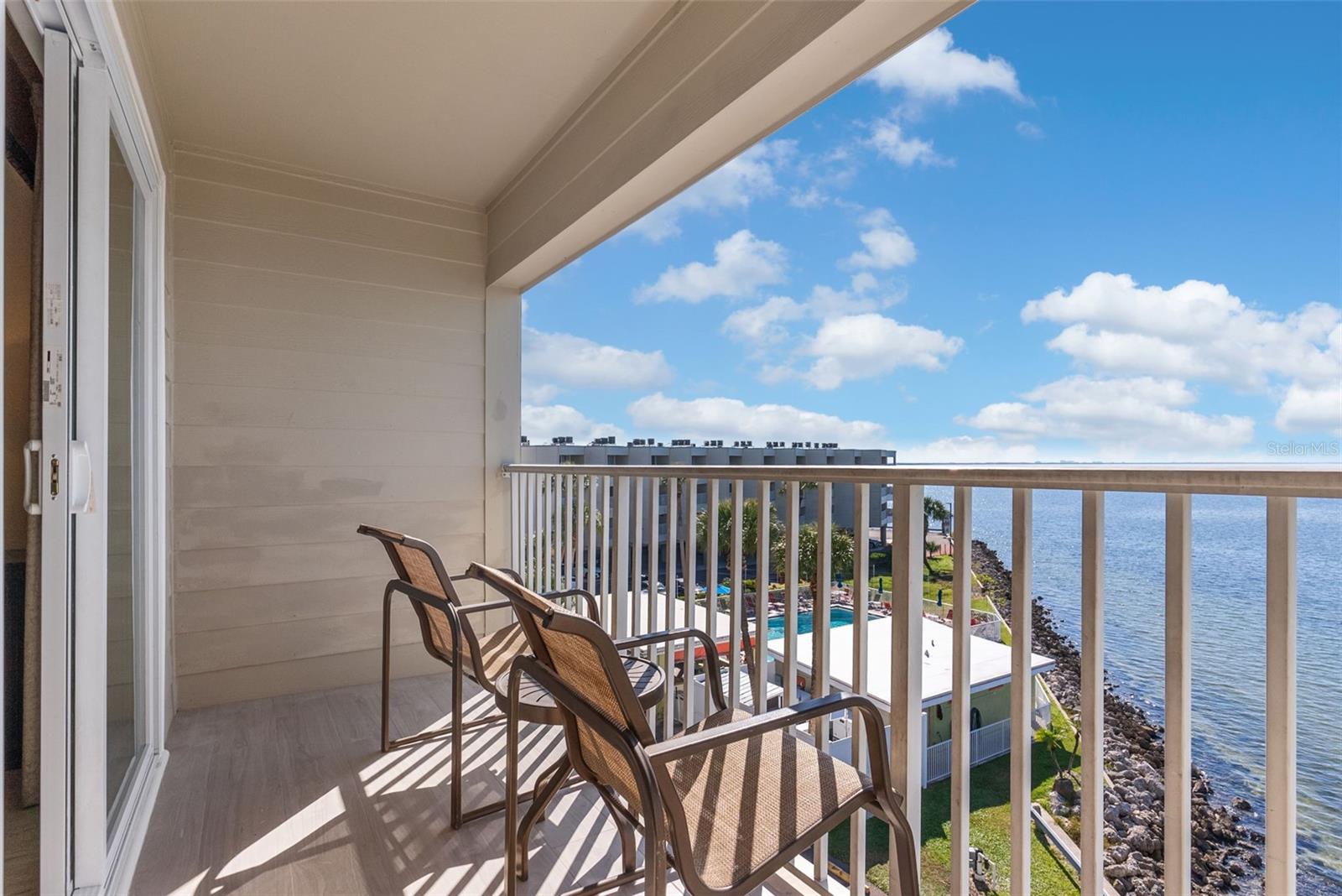 SAILPORT RESORT CONDO ON - Residential