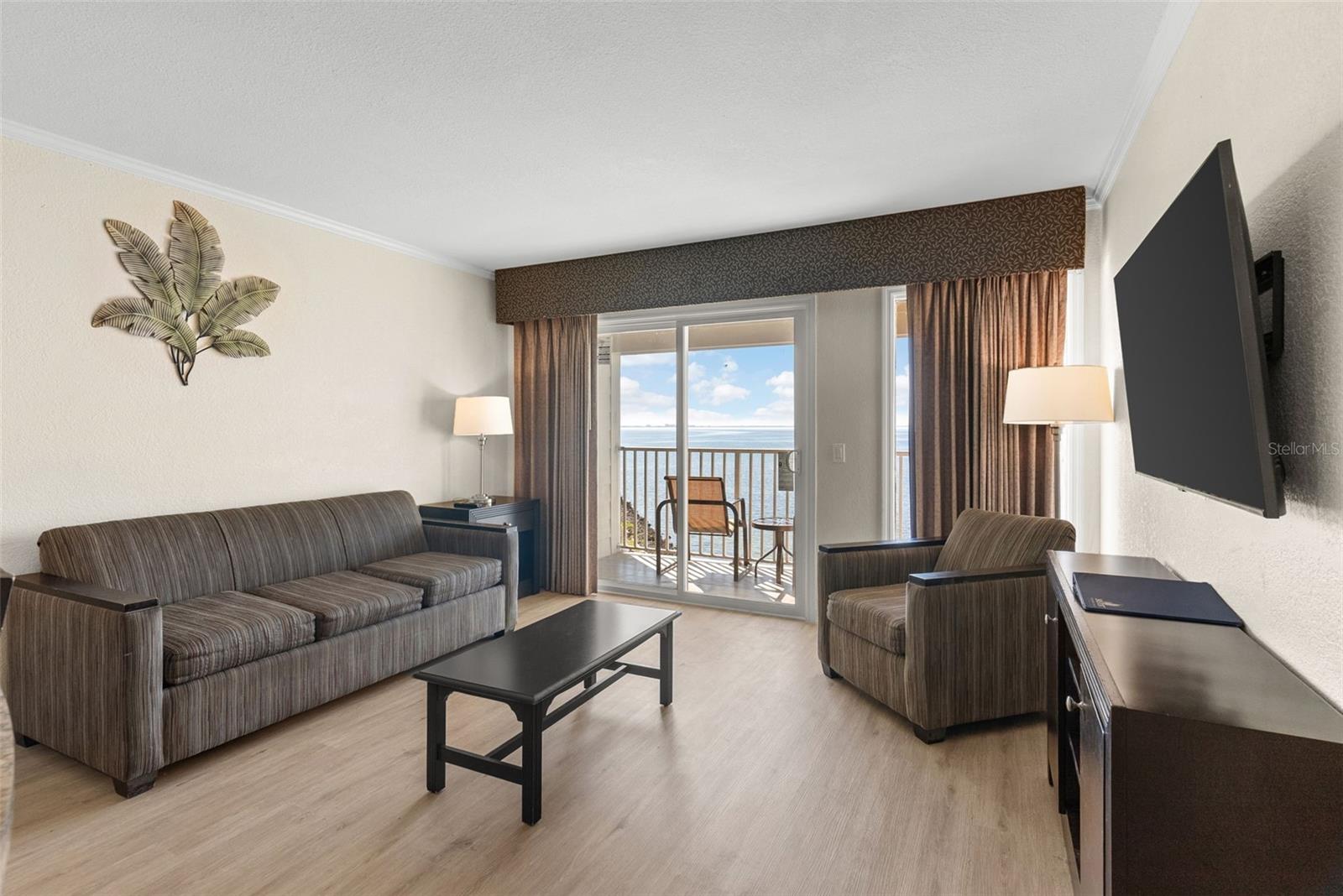 SAILPORT RESORT CONDO ON - Residential