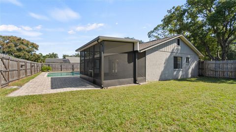 A home in LONGWOOD