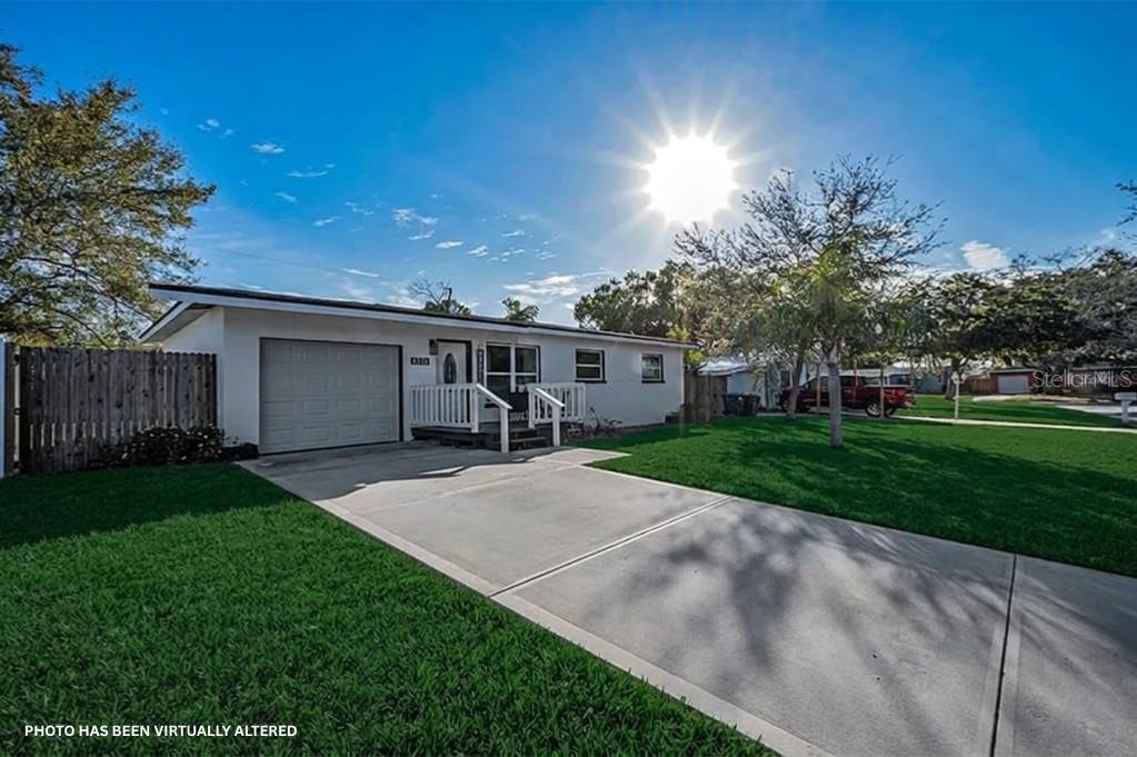 1231 LITTLE JOHN LANE