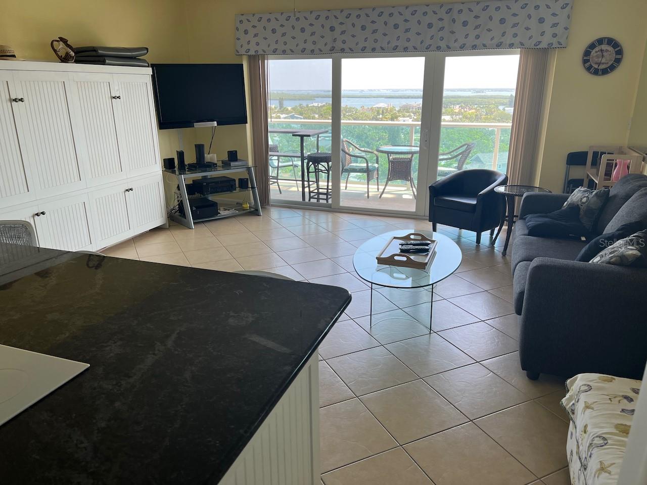 REGATTA BEACH CLUB CONDO - Residential Lease