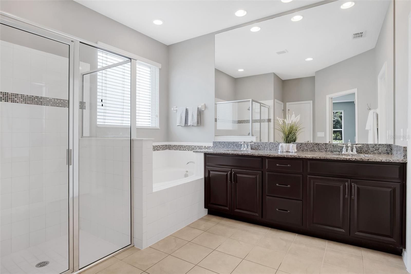 WEST LAKE HANCOCK ESTATES - Residential