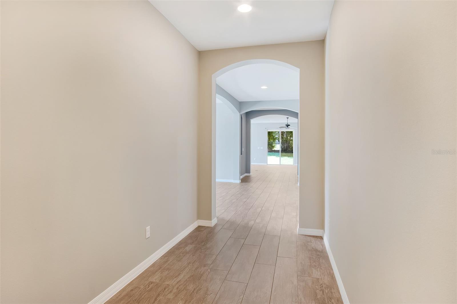 WEST LAKE HANCOCK ESTATES - Residential