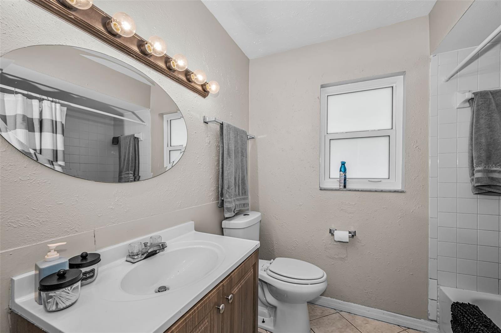 LAKE ST GEORGE SOUTH UNIT II - Residential