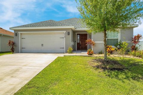 A home in LAKELAND