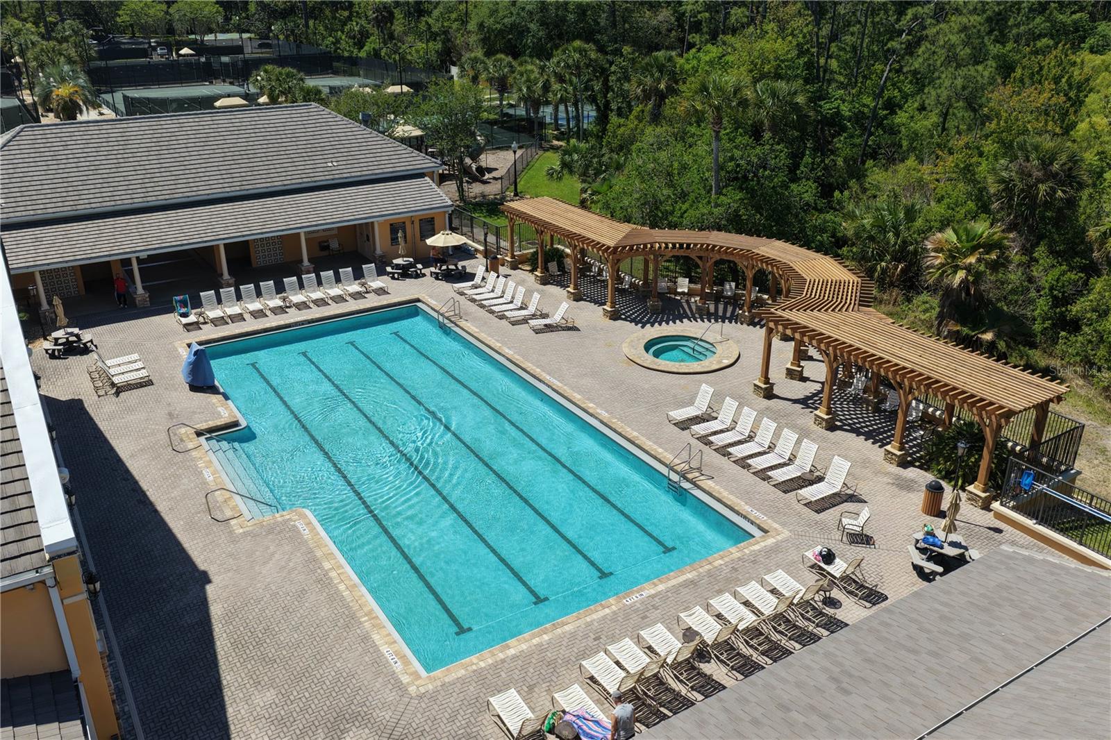 RIVERVIEW CONDOS/GRAND HAVEN - Residential