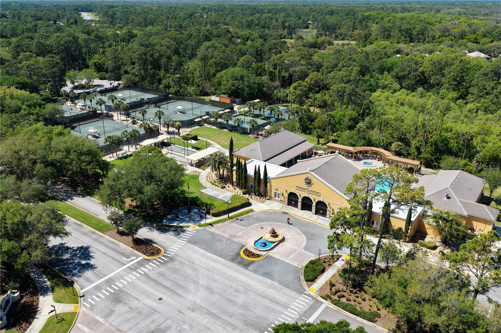 RIVERVIEW CONDOS/GRAND HAVEN - Residential