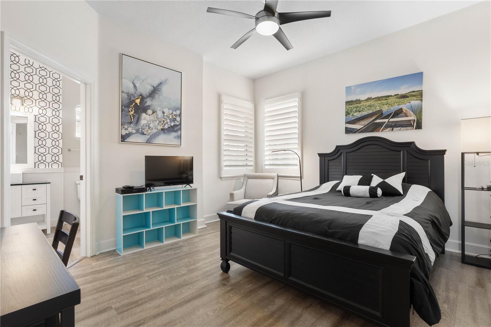 RIVERVIEW CONDOS/GRAND HAVEN - Residential