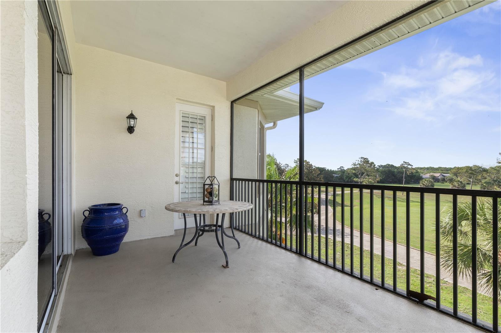 RIVERVIEW CONDOS/GRAND HAVEN - Residential