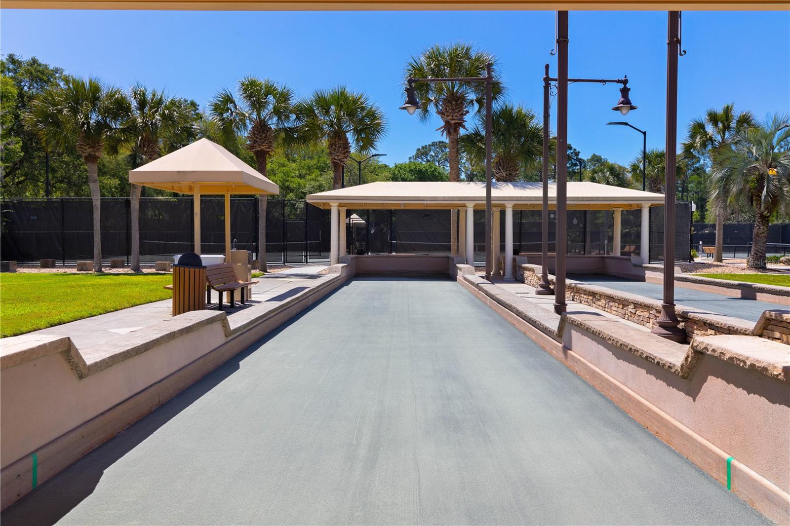 RIVERVIEW CONDOS/GRAND HAVEN - Residential