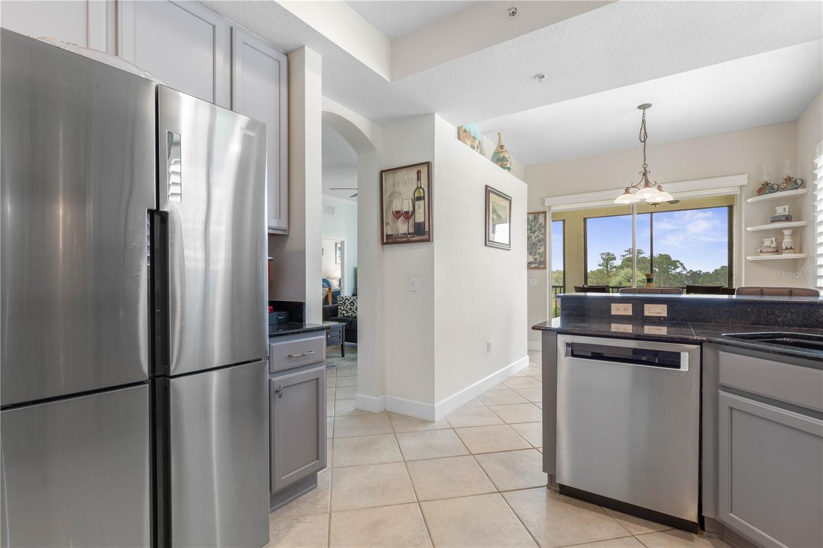 RIVERVIEW CONDOS/GRAND HAVEN - Residential