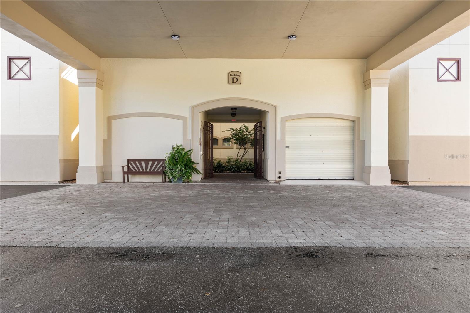 RIVERVIEW CONDOS/GRAND HAVEN - Residential