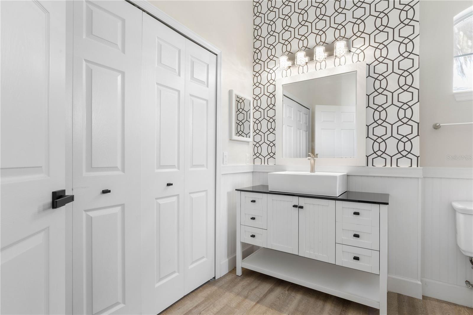 RIVERVIEW CONDOS/GRAND HAVEN - Residential