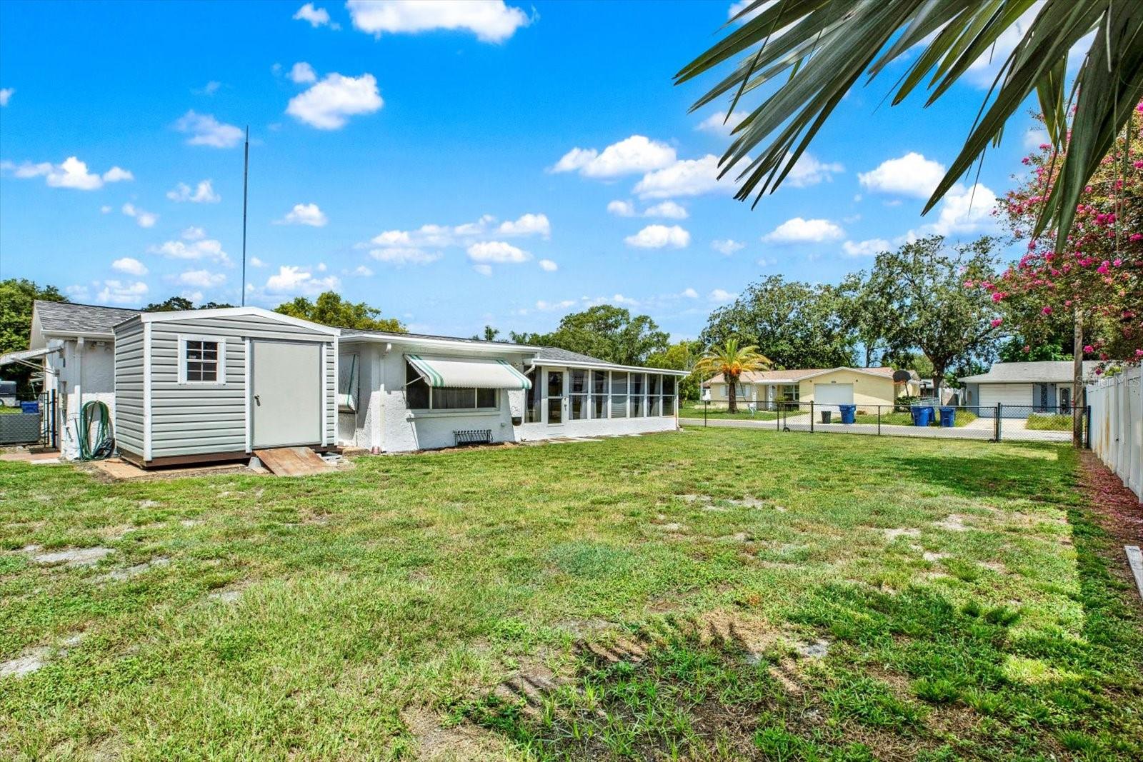 HOLIDAY LAKE ESTATES - Residential Lease