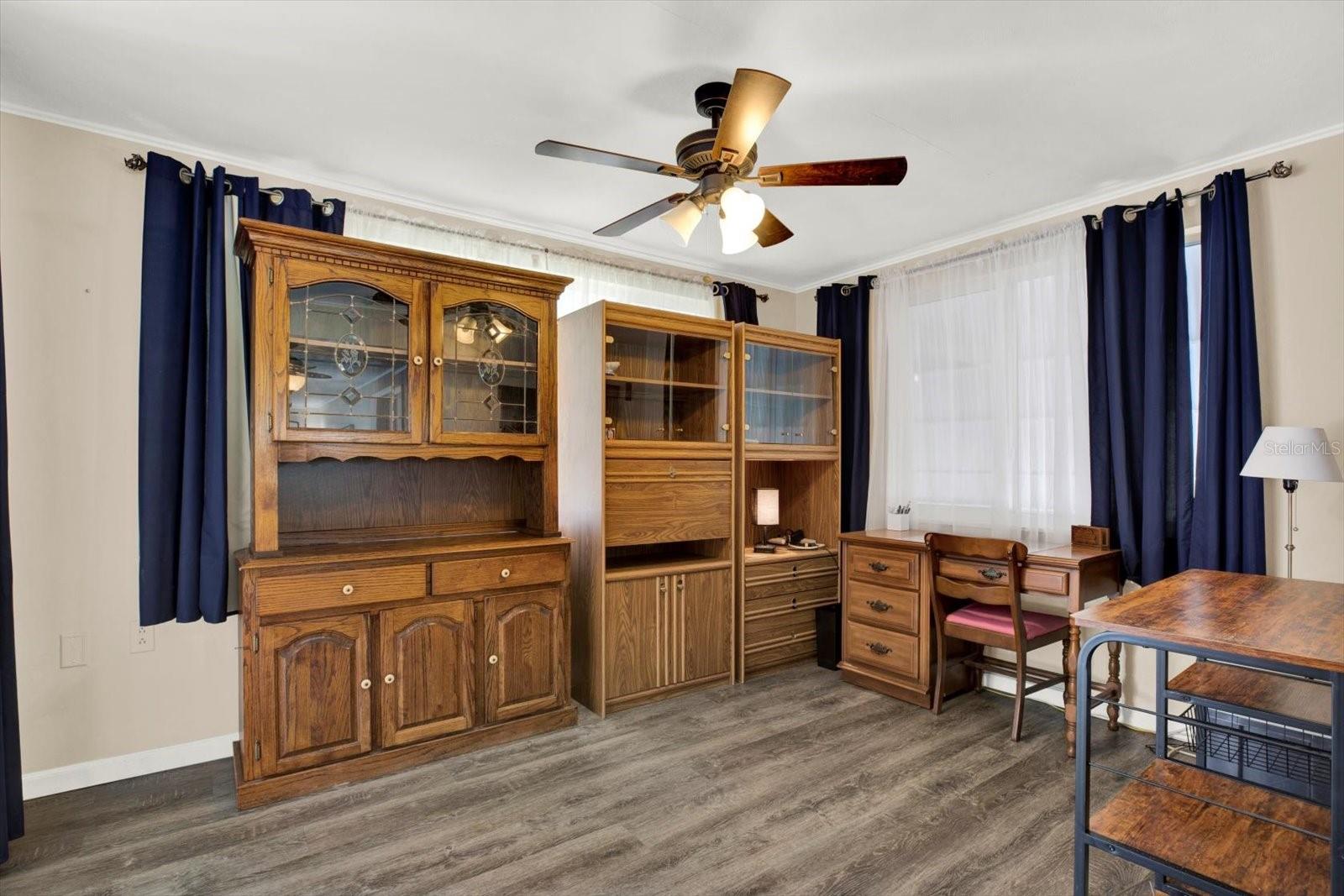 HOLIDAY LAKE ESTATES - Residential Lease