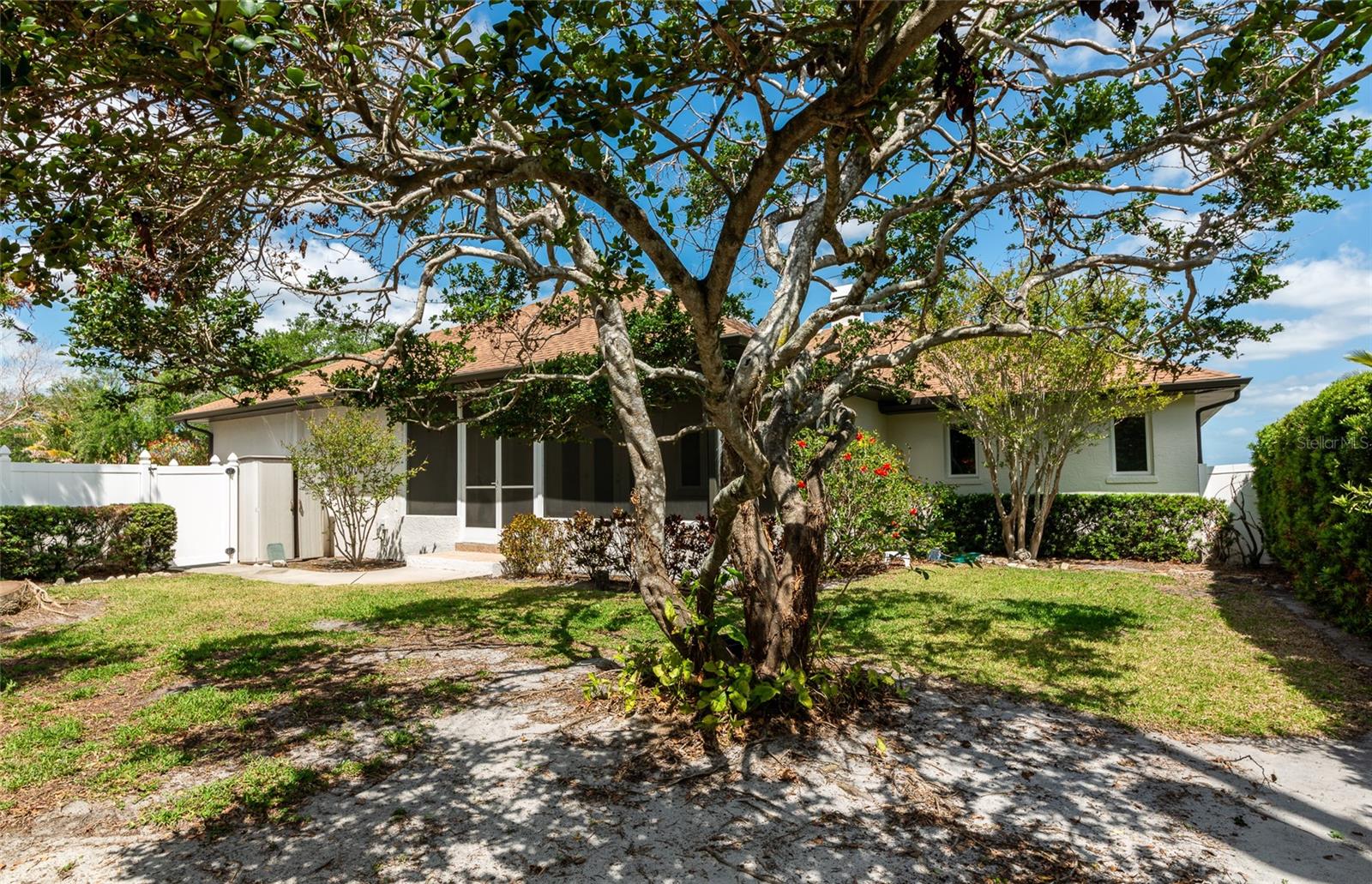 G L HORTONS RIVER SUB - Residential