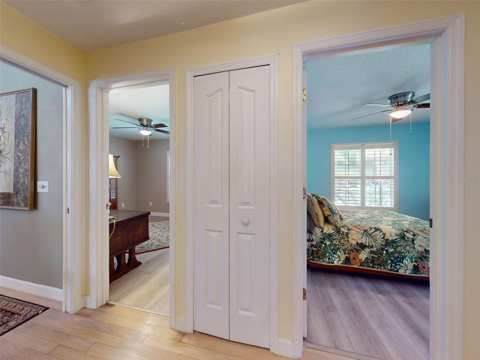 LAKE WATERFORD ESTATES UNIT 01 - Residential