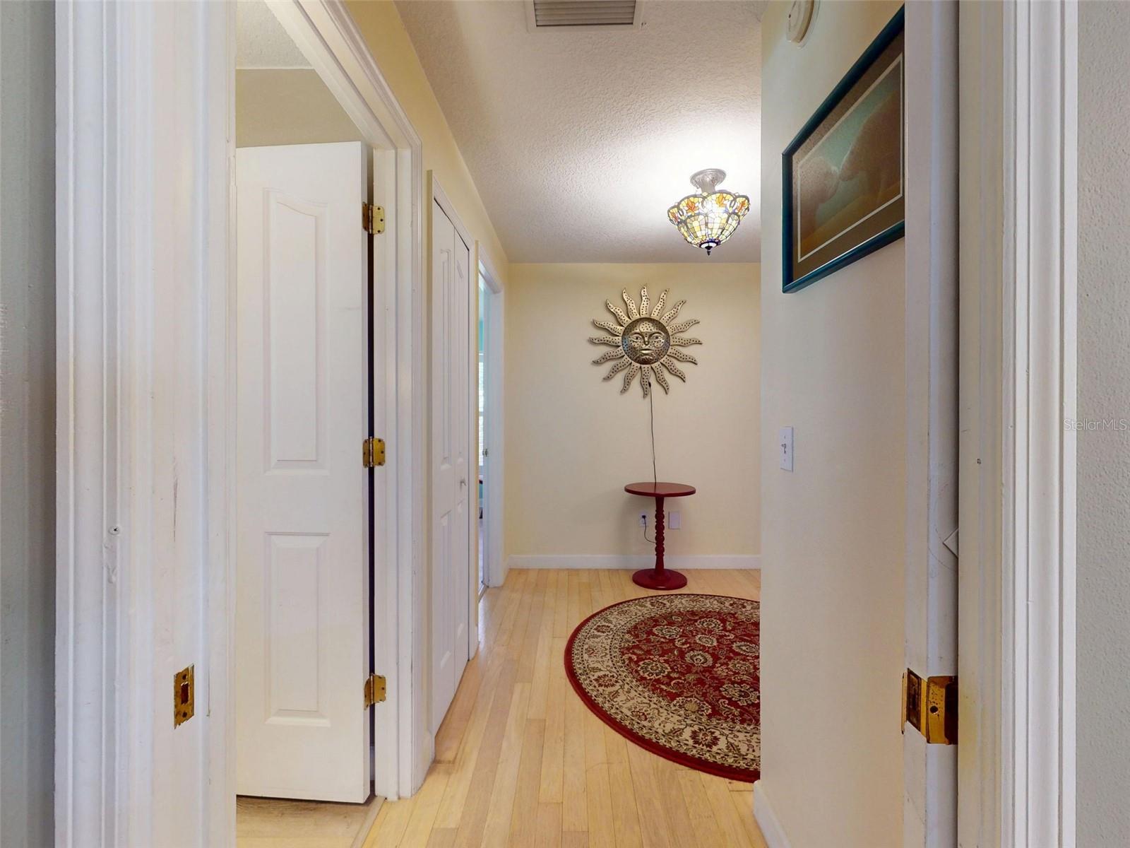 LAKE WATERFORD ESTATES UNIT 01 - Residential