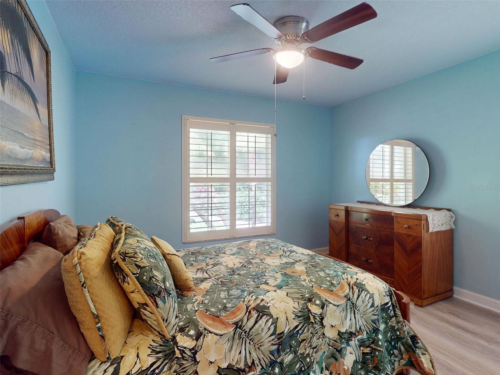 LAKE WATERFORD ESTATES UNIT 01 - Residential
